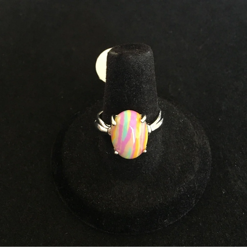 Colorful and Bright Stiped Stone Fashion Ring